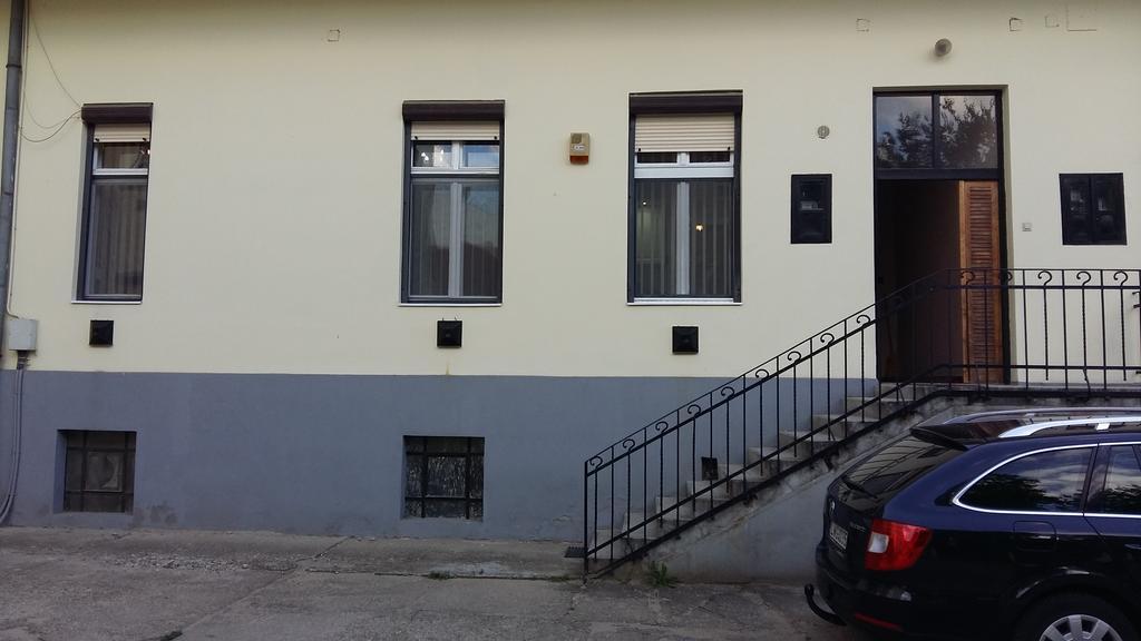 Civis Gold Apartman Debrecen Eksteriør billede